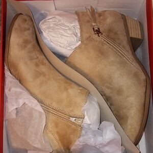 Wonderly Beige Suede Ankle Booties